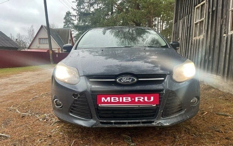 Ford Focus III, 2011 год, 550 000 рублей, 2 фотография