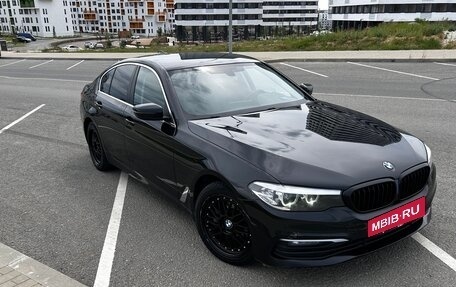 BMW 5 серия, 2020 год, 2 300 000 рублей, 3 фотография
