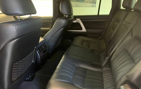 Toyota Land Cruiser 200, 2020 год, 8 250 900 рублей, 9 фотография