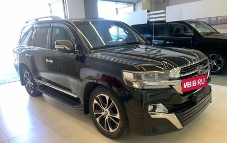 Toyota Land Cruiser 200, 2020 год, 8 250 900 рублей, 3 фотография