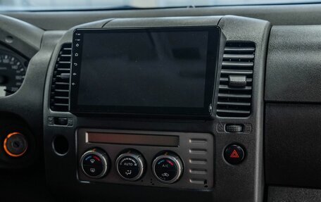 Nissan Navara (Frontier), 2007 год, 662 000 рублей, 13 фотография
