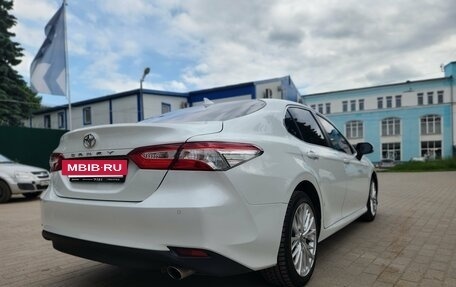Toyota Camry, 2020 год, 2 989 000 рублей, 6 фотография