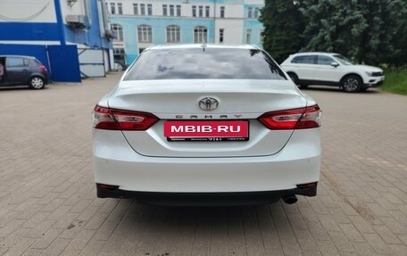 Toyota Camry, 2020 год, 2 989 000 рублей, 5 фотография