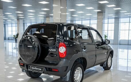 Chevrolet Niva I рестайлинг, 2011 год, 482 000 рублей, 2 фотография
