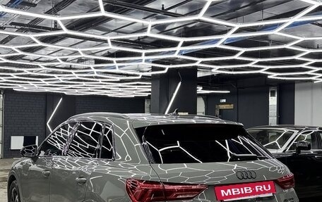 Audi Q3, 2022 год, 2 855 000 рублей, 3 фотография