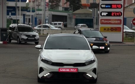 KIA Cerato IV, 2021 год, 1 670 000 рублей, 9 фотография