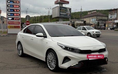 KIA Cerato IV, 2021 год, 1 670 000 рублей, 2 фотография
