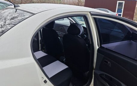 KIA Rio II, 2011 год, 370 000 рублей, 7 фотография