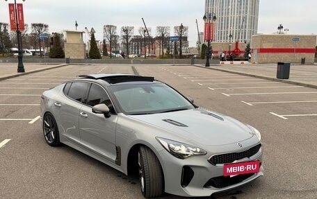 KIA Stinger I, 2018 год, 3 200 000 рублей, 2 фотография