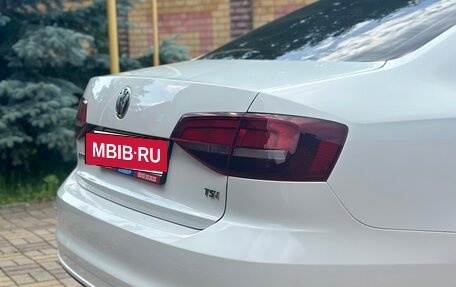 Volkswagen Jetta VI, 2016 год, 1 099 000 рублей, 5 фотография
