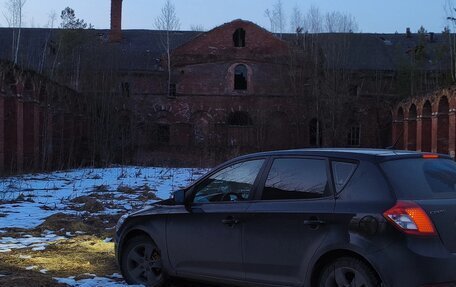 KIA cee'd I рестайлинг, 2010 год, 700 000 рублей, 6 фотография