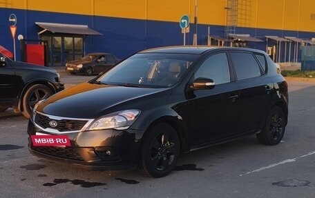 KIA cee'd I рестайлинг, 2010 год, 700 000 рублей, 5 фотография