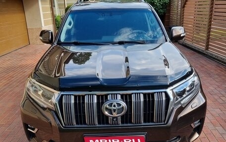 Toyota Land Cruiser Prado 150 рестайлинг 2, 2017 год, 4 600 000 рублей, 1 фотография