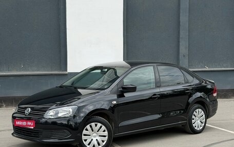 Volkswagen Polo VI (EU Market), 2014 год, 850 000 рублей, 1 фотография