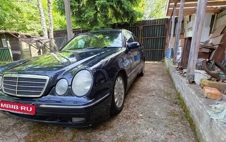 Mercedes-Benz E-Класс, 2000 год, 400 000 рублей, 11 фотография