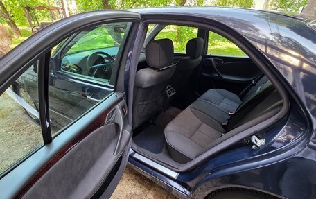 Mercedes-Benz E-Класс, 2000 год, 400 000 рублей, 19 фотография