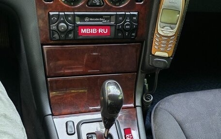 Mercedes-Benz E-Класс, 2000 год, 400 000 рублей, 34 фотография