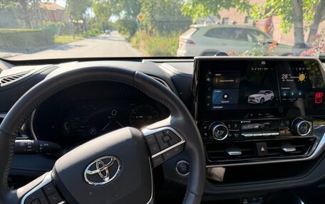Toyota Highlander, 2025 год, 4 950 000 рублей, 7 фотография