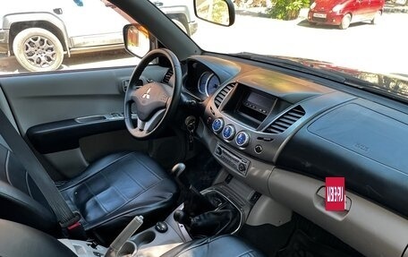 Mitsubishi L200 IV рестайлинг, 2007 год, 1 280 000 рублей, 6 фотография