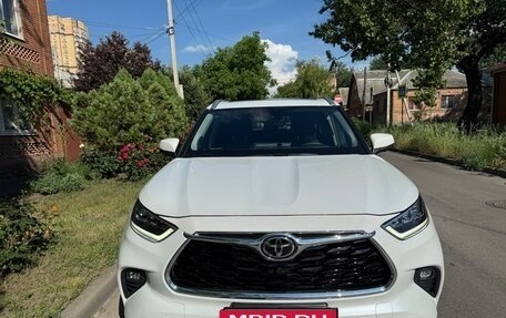 Toyota Highlander, 2025 год, 4 950 000 рублей, 2 фотография