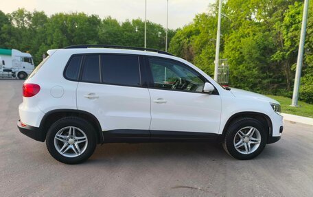Volkswagen Tiguan I, 2014 год, 990 000 рублей, 4 фотография