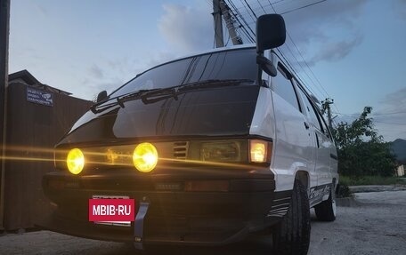 Toyota Town Ace III, 1987 год, 449 999 рублей, 3 фотография