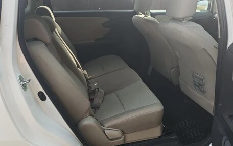 Toyota Wish II, 2009 год, 1 370 000 рублей, 17 фотография