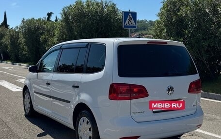 Volkswagen Touran III, 2011 год, 975 000 рублей, 11 фотография