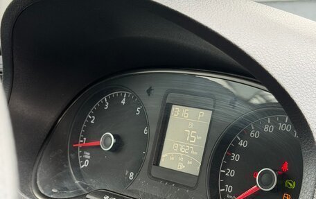 Volkswagen Polo VI (EU Market), 2014 год, 850 000 рублей, 27 фотография