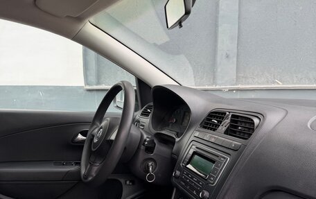 Volkswagen Polo VI (EU Market), 2014 год, 850 000 рублей, 25 фотография