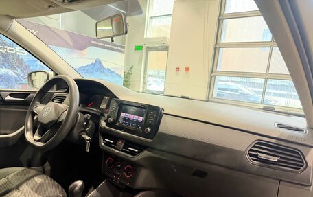 Volkswagen Polo VI (EU Market), 2021 год, 1 370 000 рублей, 10 фотография
