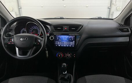 KIA Rio III рестайлинг, 2013 год, 719 000 рублей, 10 фотография