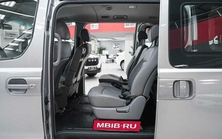 Hyundai Grand Starex Grand Starex I рестайлинг 2, 2014 год, 1 650 000 рублей, 14 фотография
