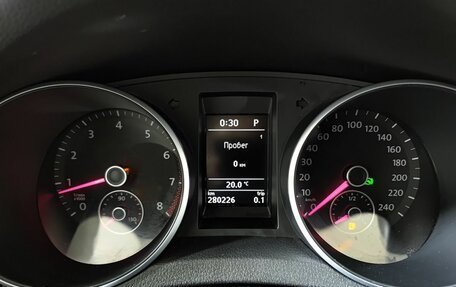 Volkswagen Golf VI, 2011 год, 600 000 рублей, 16 фотография