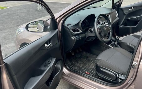 Hyundai Solaris II рестайлинг, 2020 год, 1 250 000 рублей, 4 фотография