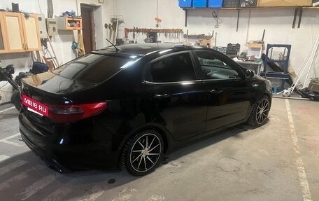 KIA Rio III рестайлинг, 2013 год, 620 000 рублей, 3 фотография
