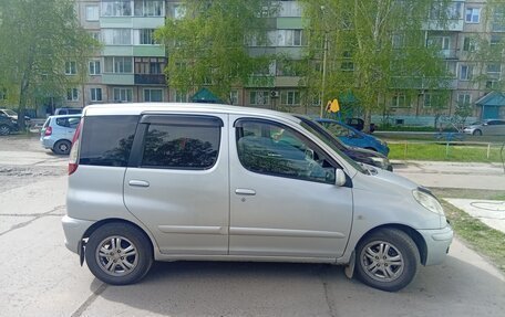 Toyota FunCargo, 2002 год, 550 000 рублей, 1 фотография