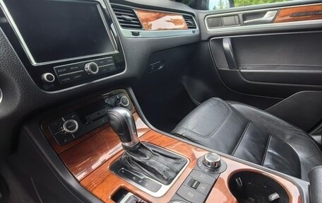 Volkswagen Touareg III, 2010 год, 2 150 000 рублей, 14 фотография