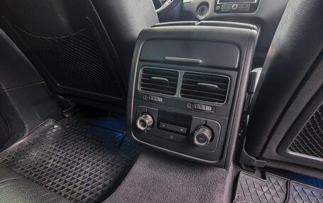 Volkswagen Touareg III, 2010 год, 2 150 000 рублей, 22 фотография