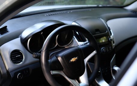 Chevrolet Cruze II, 2015 год, 790 000 рублей, 6 фотография