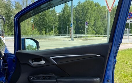 Honda Fit III, 2016 год, 1 199 000 рублей, 10 фотография