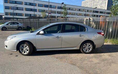 Renault Latitude I, 2011 год, 820 000 рублей, 2 фотография
