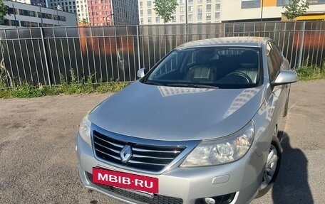 Renault Latitude I, 2011 год, 820 000 рублей, 8 фотография