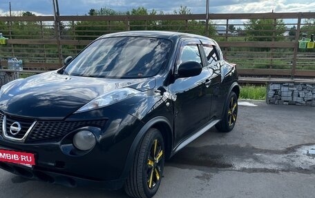 Nissan Juke II, 2013 год, 950 000 рублей, 17 фотография