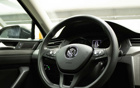 Volkswagen Passat B8 рестайлинг, 2018 год, 1 749 000 рублей, 7 фотография