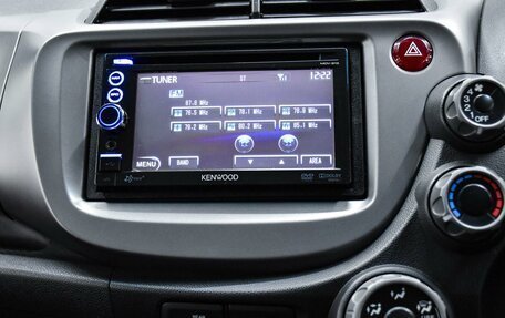 Honda Fit III, 2010 год, 849 000 рублей, 15 фотография