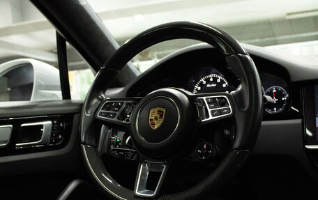Porsche Cayenne III, 2019 год, 10 719 000 рублей, 12 фотография