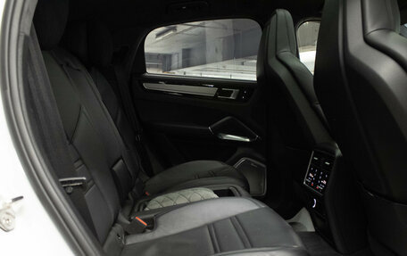 Porsche Cayenne III, 2019 год, 10 719 000 рублей, 11 фотография