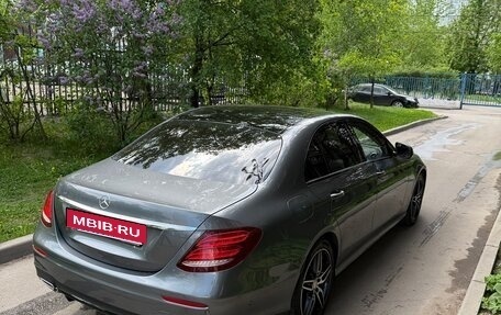 Mercedes-Benz E-Класс, 2016 год, 4 050 000 рублей, 4 фотография