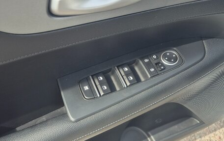 KIA K3, 2020 год, 2 100 000 рублей, 14 фотография